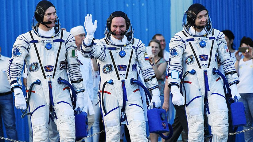 Три экипажа МКС вернутся на Землю ВИДЕО ОНЛАЙН