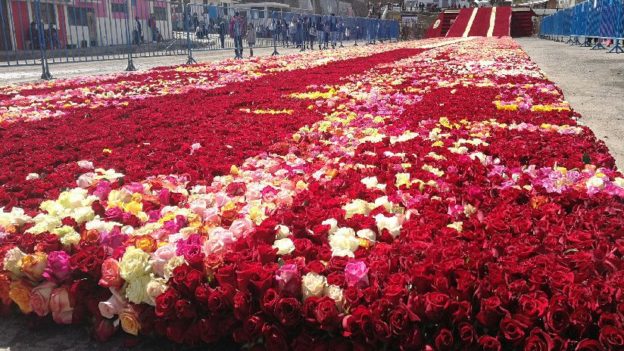 Мавзолей из 550000 роз попал в книгу Гиннеса